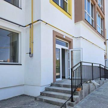 Продаж 1кімнатної квартири у зданому будинку