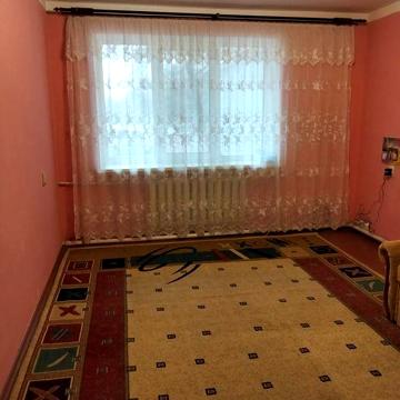 Продається трьох кімнатна квартира
