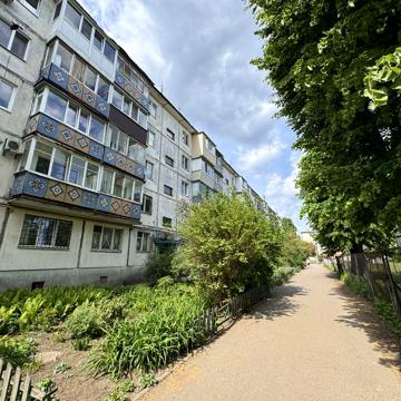 Продам 3 кімнатну квартиру пр вул. Лупиноса