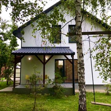 Дом у озера с ремонтом и мебелью. Срочная продажа!