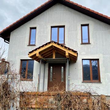 Дом у реки Гданцівка біля ріки дім