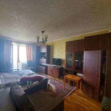Продам 2 к квартира. метро  Холодна Гора