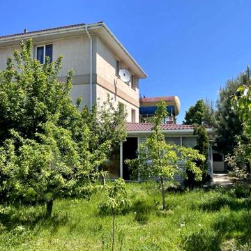 Продаж 3 поверхового будинку