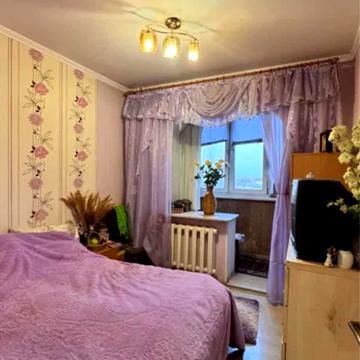 Академіка Корольова просп., 8