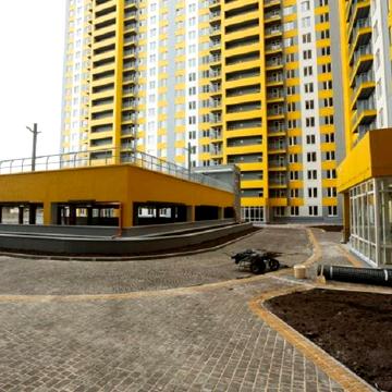 Михайлівська вул., 8