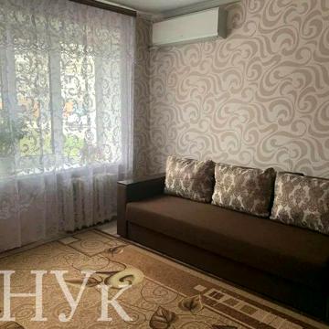 Кармелюка вул., 2