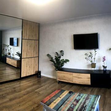 Замостянська вул. (50-річчя Перемоги), 51