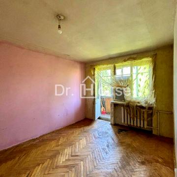 Продається 3-кімнатна квартира на вул. Рубчака (ПЕРЕРАХУНОК)