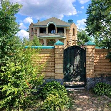 Продам будинок м. Охтирка