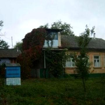 Продається будинок у селі