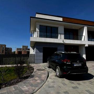 Дуплекс мрії! Вовчинець, 150 м² + земля 3.2 сотки