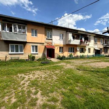 Продається 2-кімнатна квартира в с.Загірне по вул. Грушевського