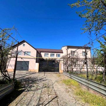 Капитальный дом недалеко от Одессы для большой семьи