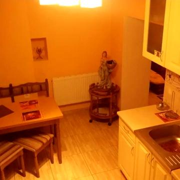 Григорія Квітки-Основяненка вул., 14