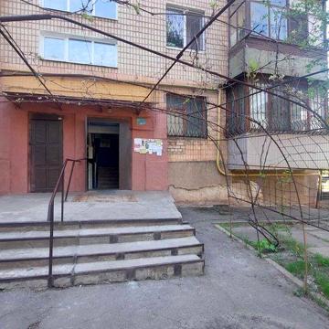Продам 3-х комнатную квартиру по ул Павла Глазового (Балакина)
