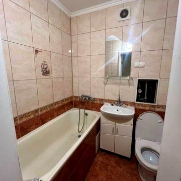 Продам 1 кімнатну квартиру