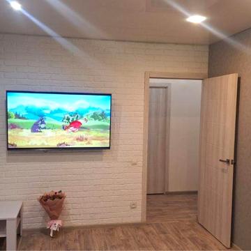 Продам 3-х кімнатну квартиру на  4 мікрорайоні
