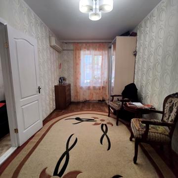 Олексіївська пл., 11