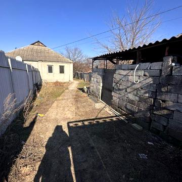 Продам часть дома 15 мин Одесская 62 м2 , 4 сотки , заезд