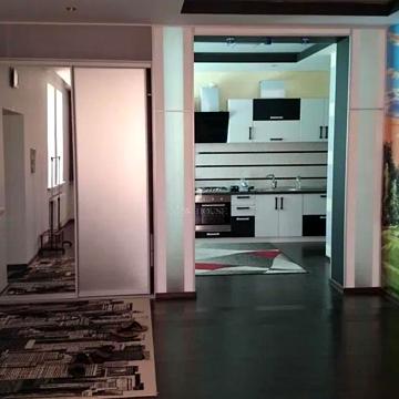 Оренда таунхауса з басейном в Ходосівці