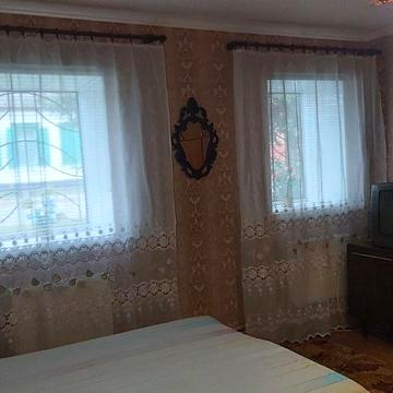 Продам частину будинку в центрі міста