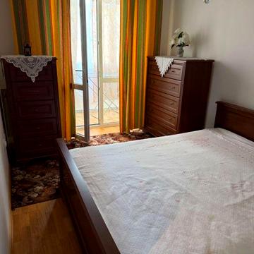 Продам квартиру 3 кімнатну