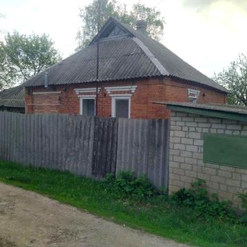 Продам дом под реконструкцию.