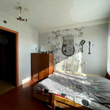 Продаю 2 к. квартиру, пр. Голосіївський, 128