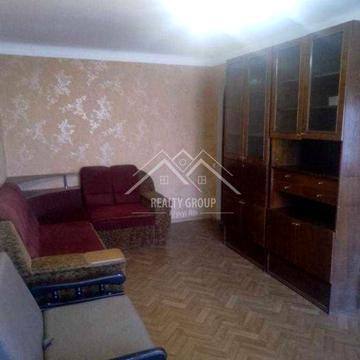 Продам 2к по Бірюзовій. Кривий Ріг