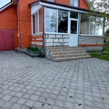 Продам 2-х эт дом в Новоселовке на берегу судоходной реки