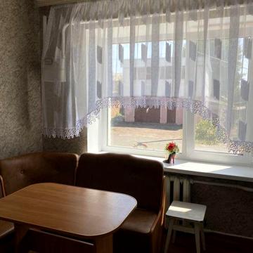 Квартира трикімнатна з усіма зручностями