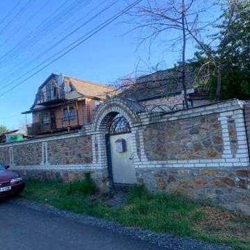 Продам газифікований будинок в м.Тальне.