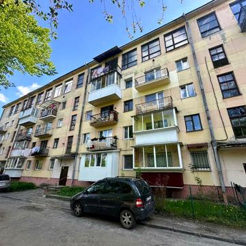 Тернопільська вул., 1а