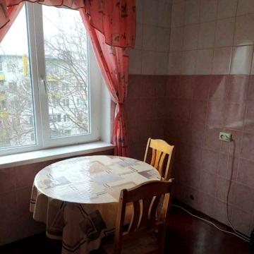 `Оренда 2-х кімнатної квартири, р-н Буревісника.