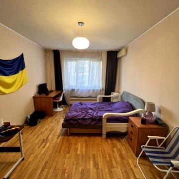 Продаж 3 к.,квартири вул. Срібнокільська 22 А,Осокорки,ГАЗ!