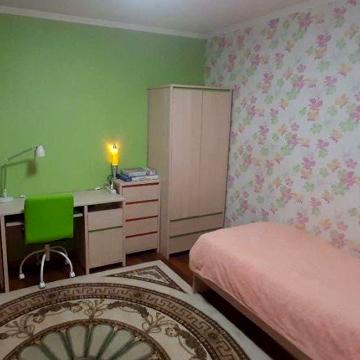 Продаж 4к квартири з ремонтом вул. Прирічна Оболонь Героїв Дніпра