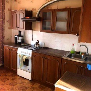 Сдам 2х ком квартиру на Небесной сотне./ Школьный