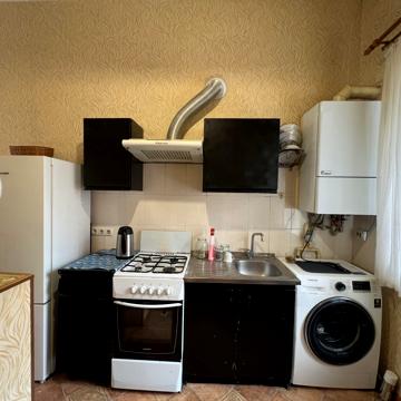 Соборна вул., 38