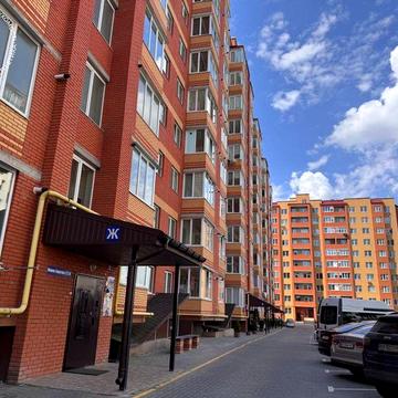 Продам 2 к квартиру 70 кв.м. в новобудові зданній, район Виставка