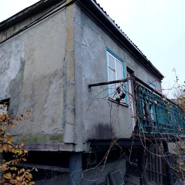 Продам 1/2дома с отдельным входом 2гаража р-н Николая Лысенко