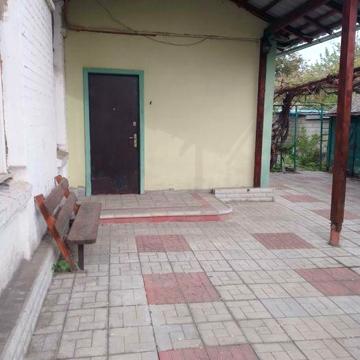 Продам квартиру район Залізничного Ринку можу по сертифікату