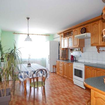 Продам 3 к. квартиру, Ахматової, 3, Позняки, Харківська - 10-15 хв