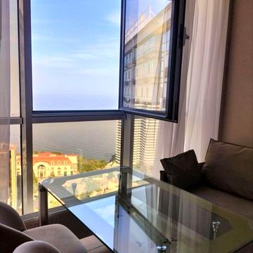 1-кімнатна квартира, Французький бульвар, з видом на море