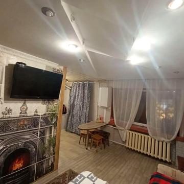 Продаж 3х кімнатної квартири с. Демидів