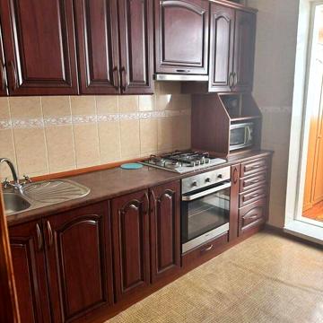 Довгострокова оренда 2к Квартира Антонова Олега вулиця
