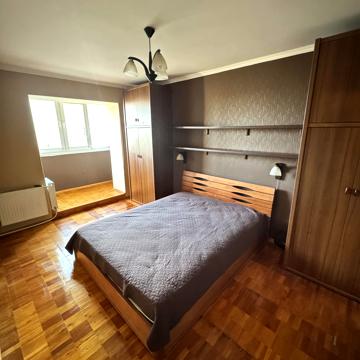 Героїв Десантників вул., 9