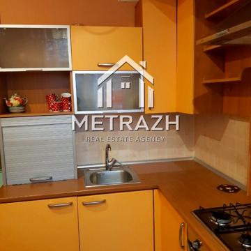 Павлівський майдан пл. (Рози Люксембург майдан), 2