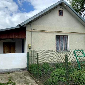 Продаж будинку у с. Полтва