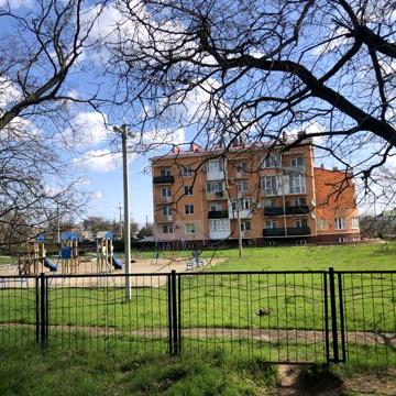 Продам большую квартиру за небольшие деньги!