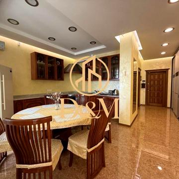 ПРОДАЖ квартири, БЕЗ КОМІСІЇ, центр, РЕМОНТ, Руданского